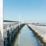 Flat In With Ocean Views 아파트 블랑켄베르크
