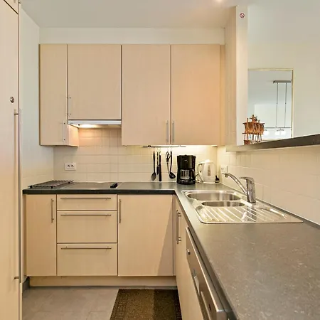 Flat In With Ocean Views Daire Blankenberge