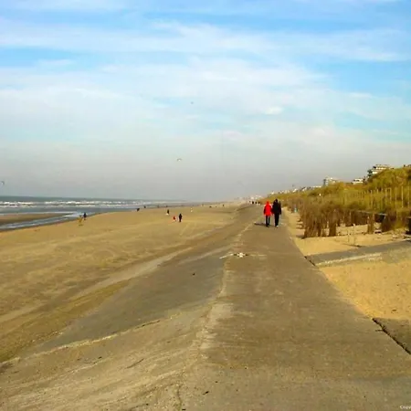 Flat In With Ocean Views * Blankenberge